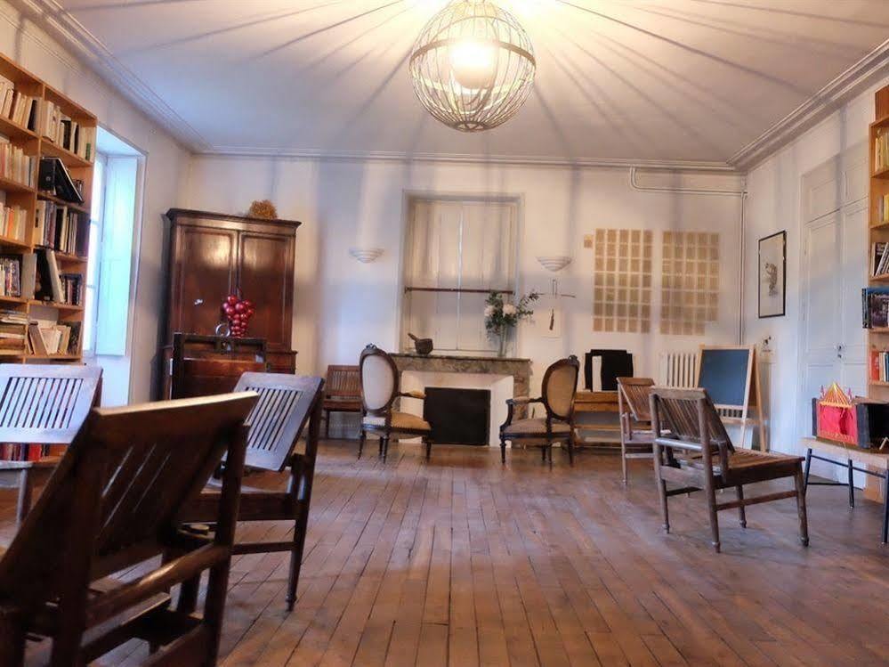 Bed and Breakfast La Guilbaudiere Saint-Herblain Exterior foto