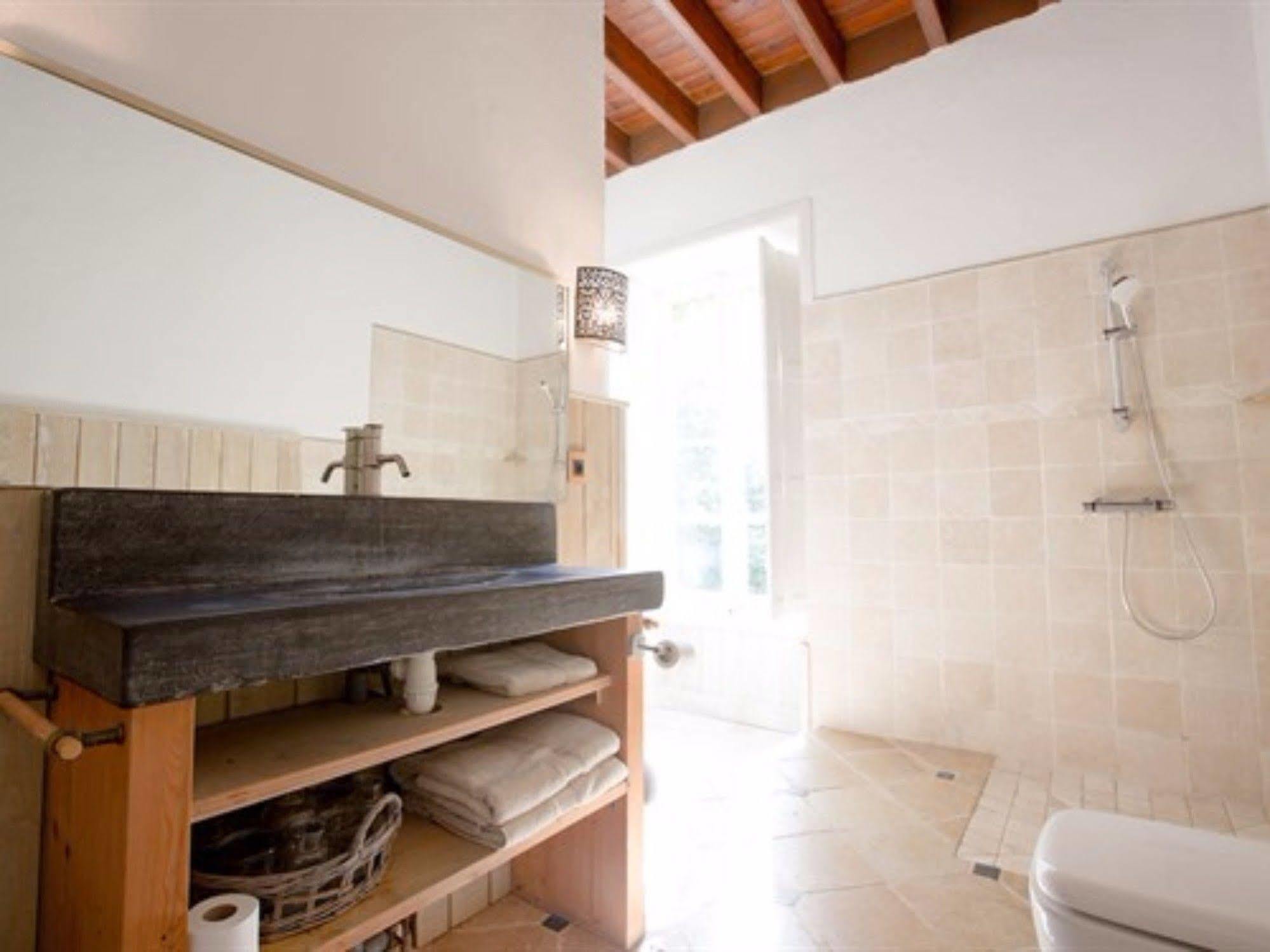 Bed and Breakfast La Guilbaudiere Saint-Herblain Exterior foto